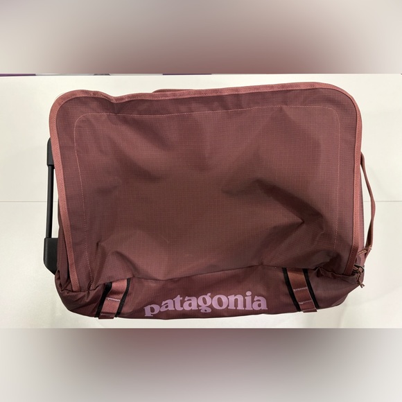 Patagonia Handbags - Patagonia Black Hole Wheeled Duffel 40L Dulse Mauve Dark Pink NWT Travel Bag